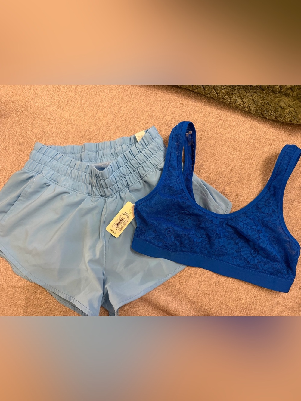 Aerie offline hot stuff short with lace bralette